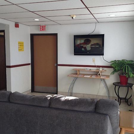 Super 8 By Wyndham Winchester Va Εξωτερικό φωτογραφία