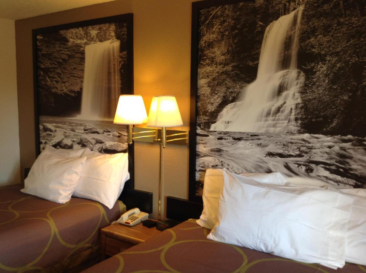 Super 8 By Wyndham Winchester Va Εξωτερικό φωτογραφία